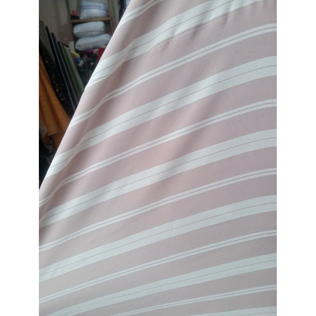 Kain katun Rayon Garment Motif Salur