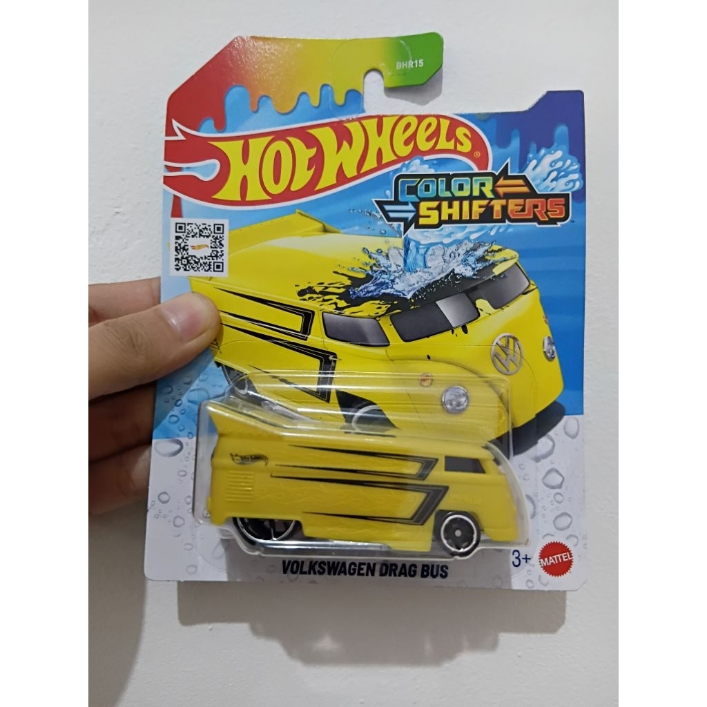 Hot Wheels Volkswagen Drag Bus