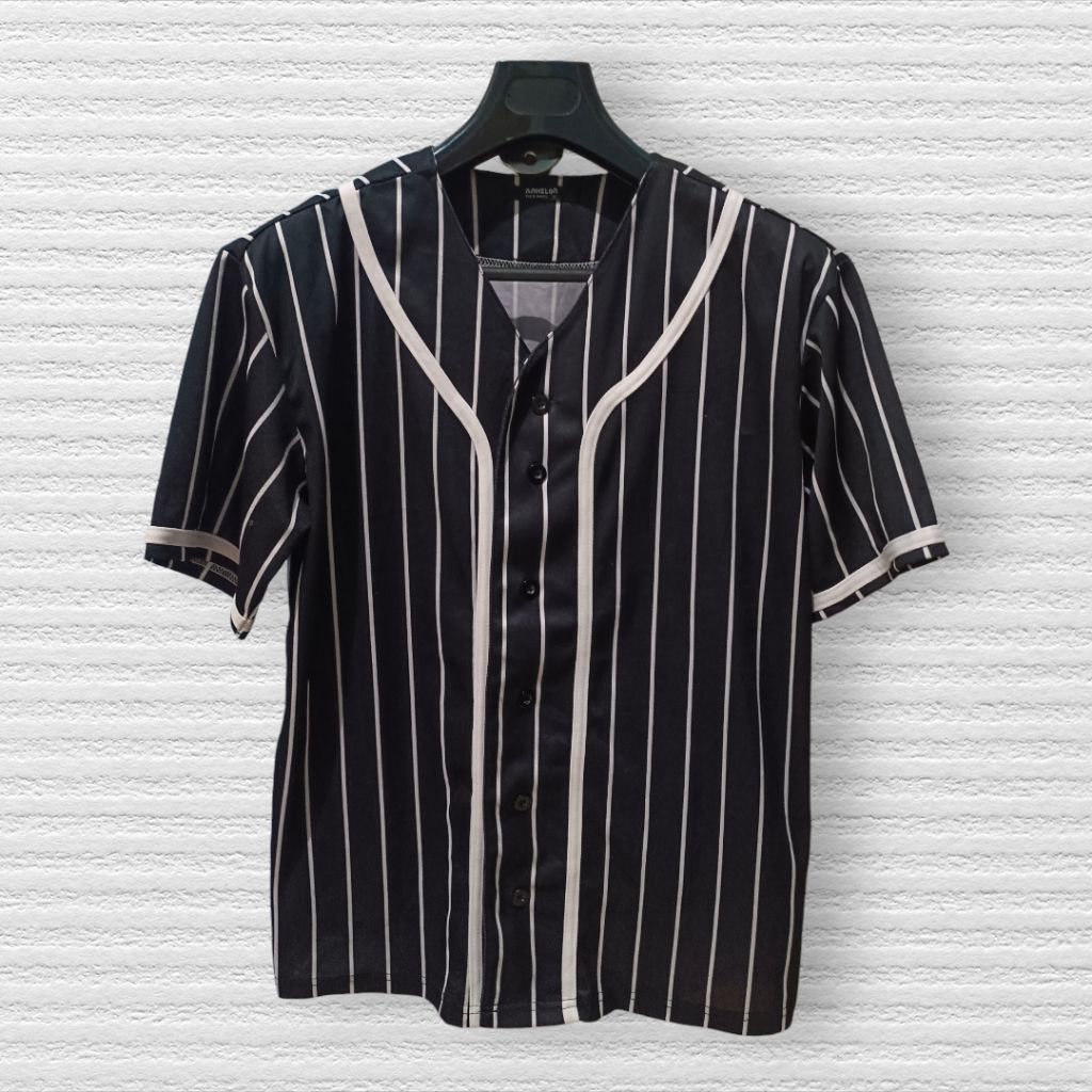 Anhelon kemeja jersey garis [size L]