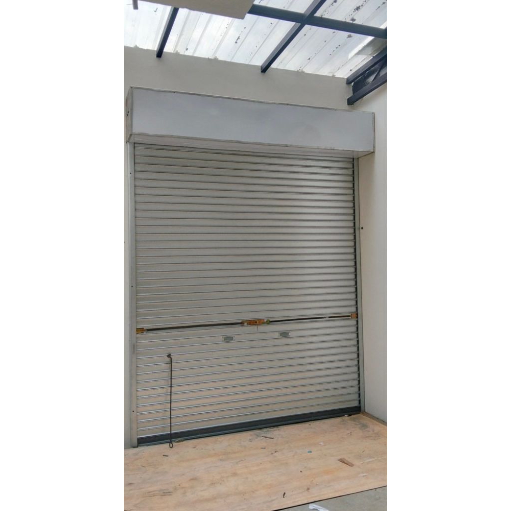 Pintu rolling door