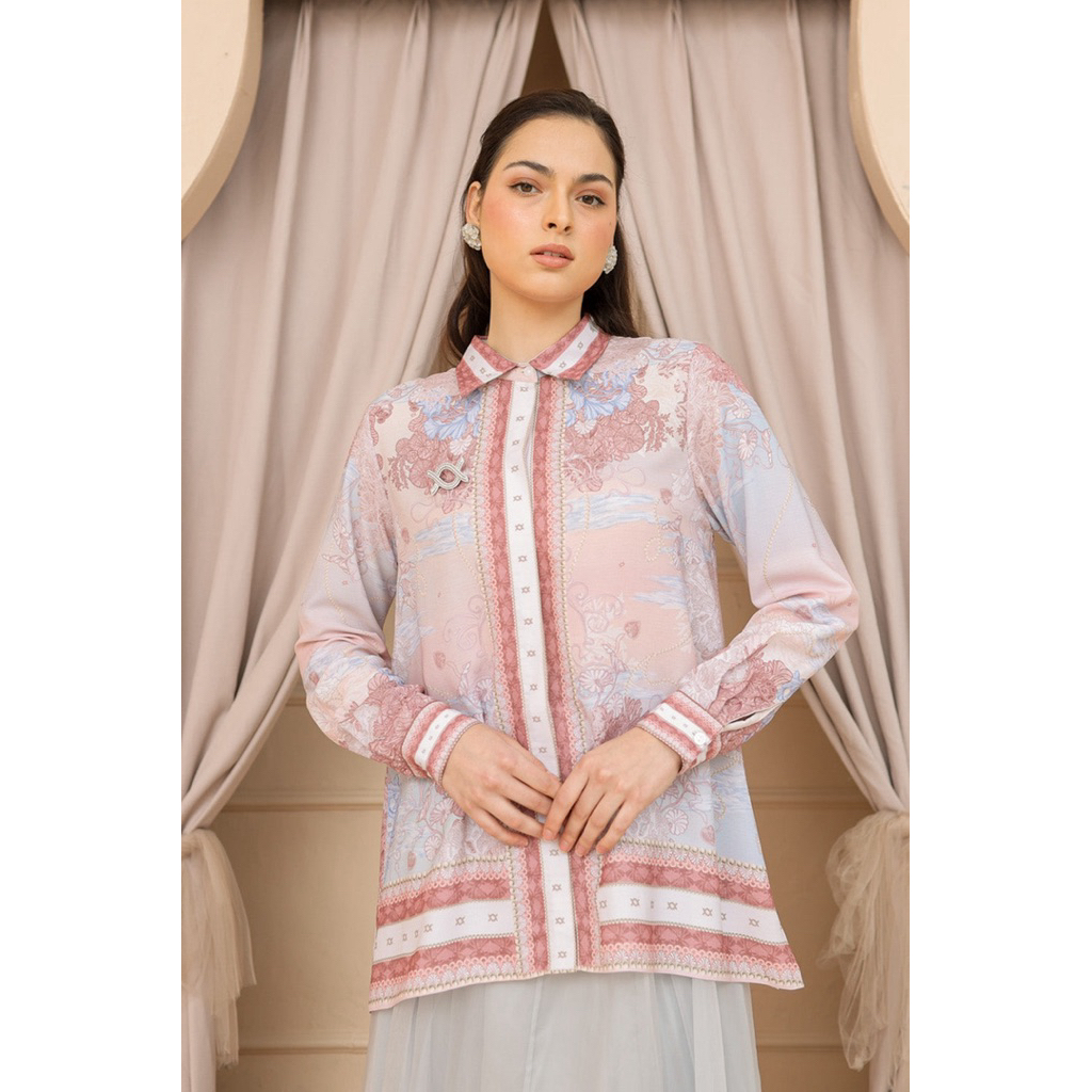 Halmahera Shirt Wearing Klamby | Klamby Sale