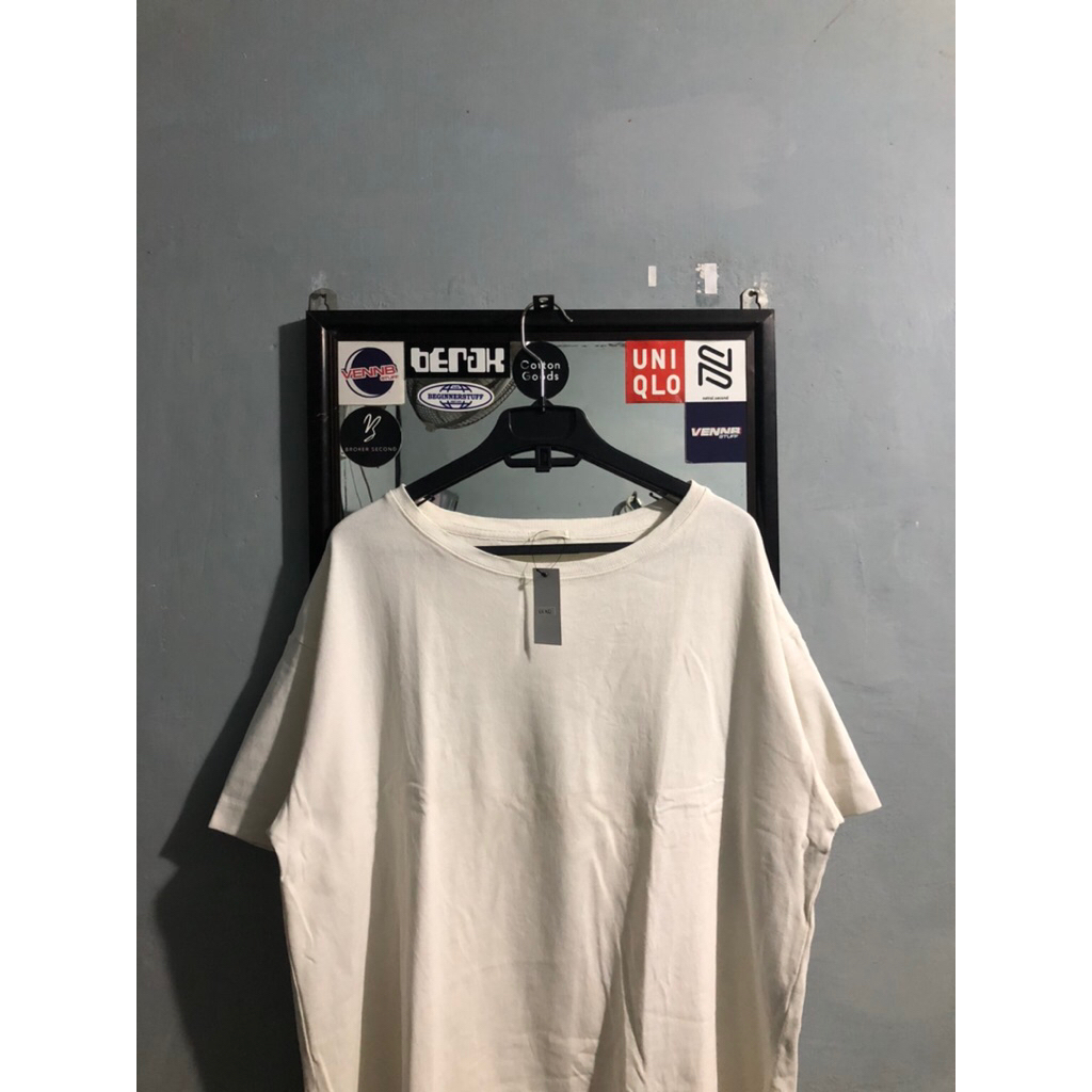 Tshirt UNIQLO GU Oversize