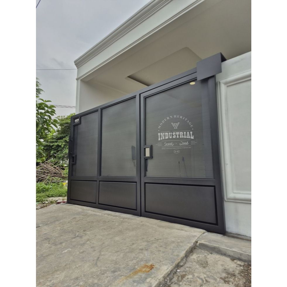 Pagar Rumah Perforated Plat Besi – Anti Karat & Custom Ukuran