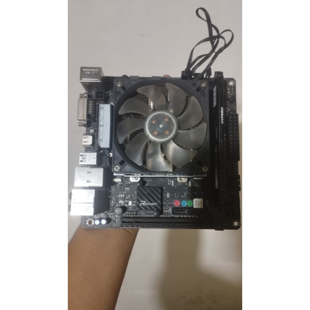 Mobo Biostar X370GTN Ryzen 3 3200G + ram 8 GB