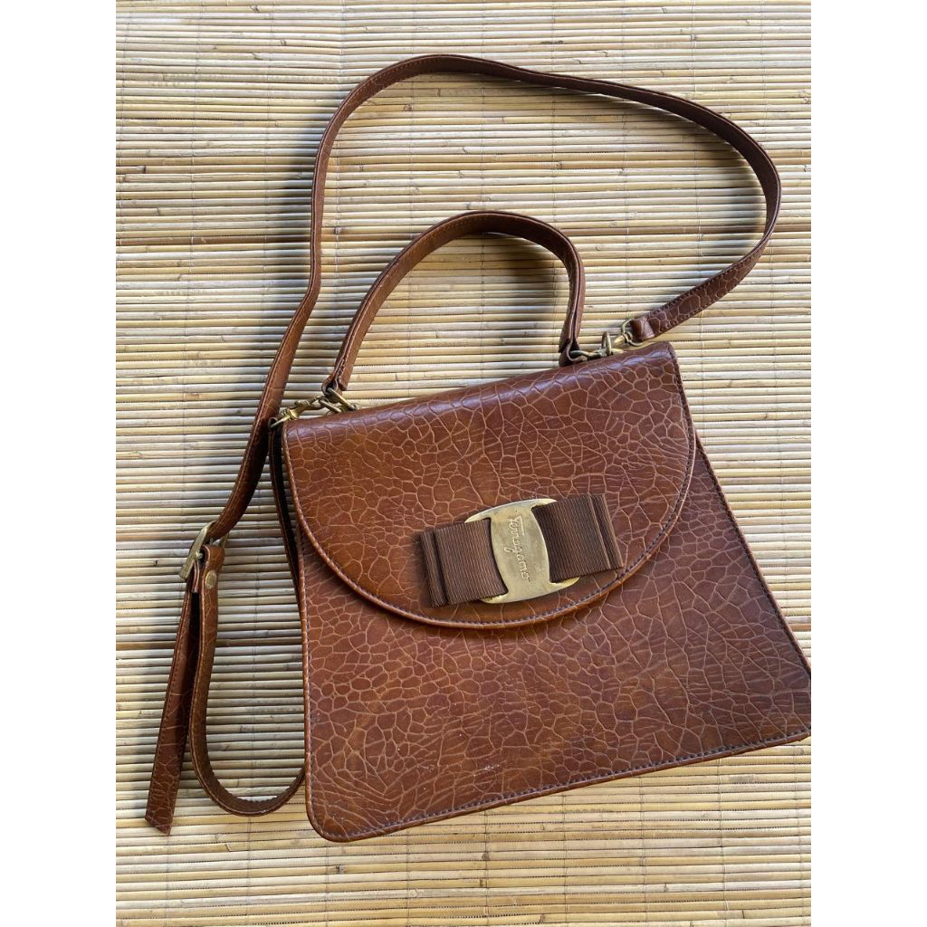 Preloved - Vintage Shoulder Hand Bag