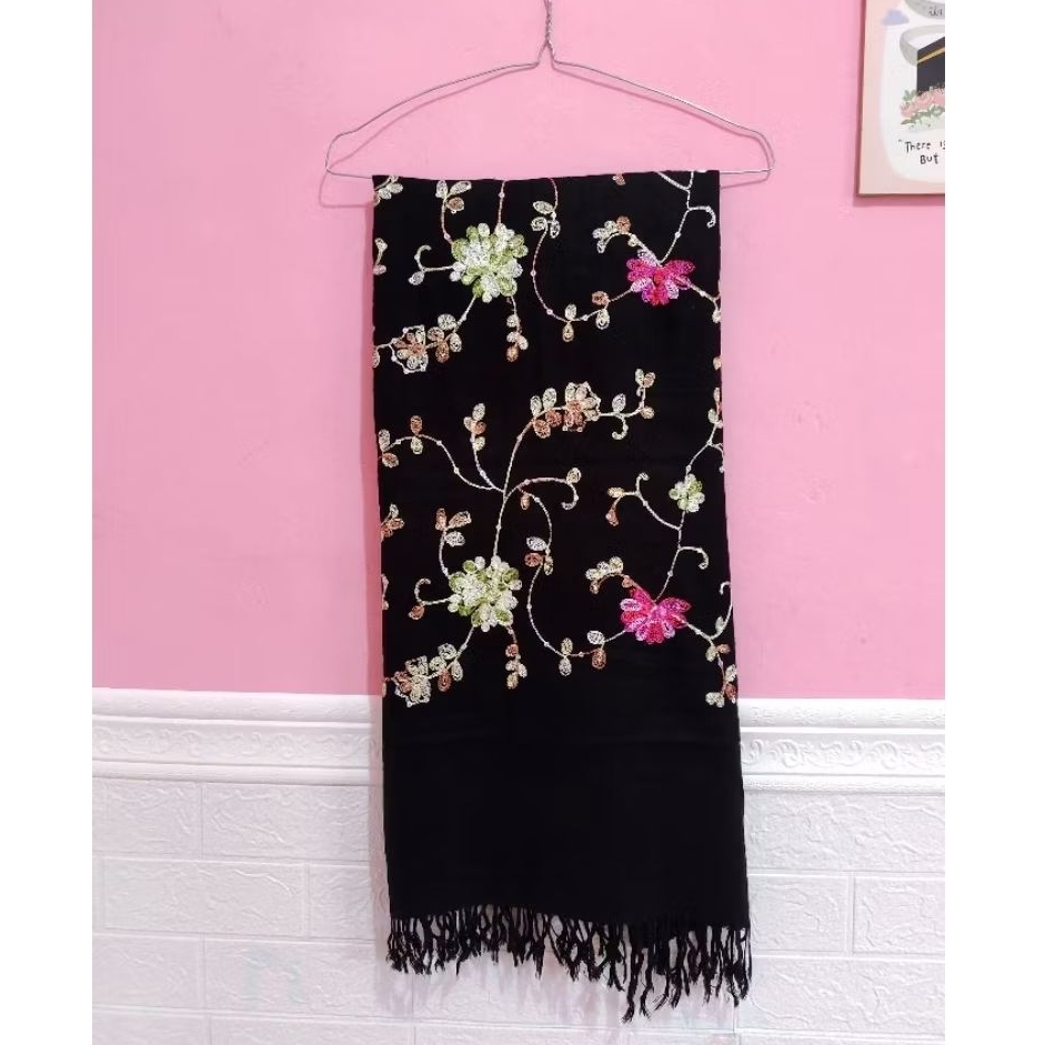 HIJAB PASHMINA TURKEY ISTANBUL