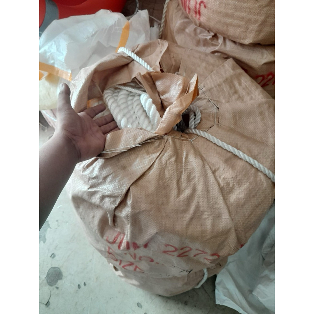 tali tambang nilon 16mm ( rollan 220mtr)