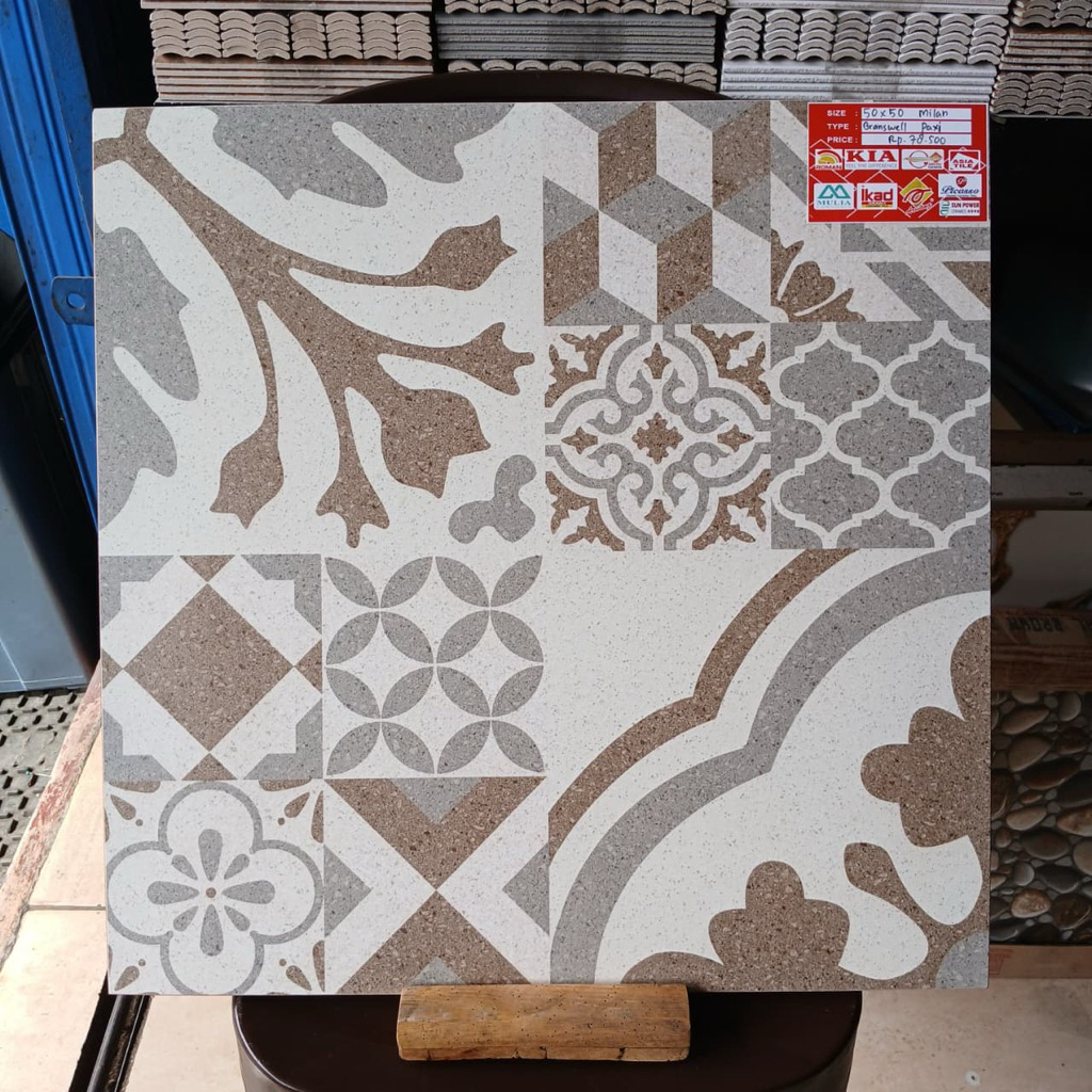 Keramik Lantai 50x50 Branswell Paxi | Milan