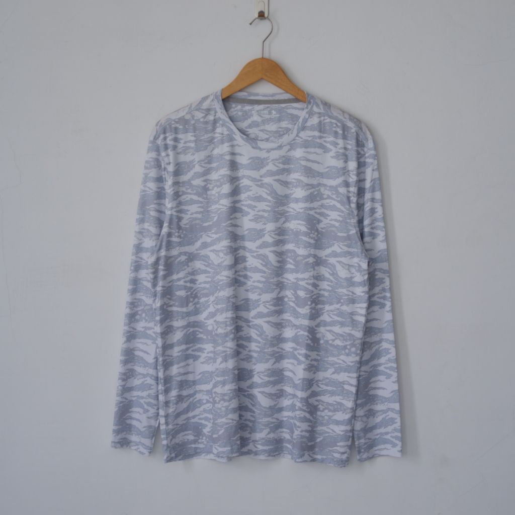 Reel Legends Men Performance Outfitters Reel Tec Long Sleeve Graphic