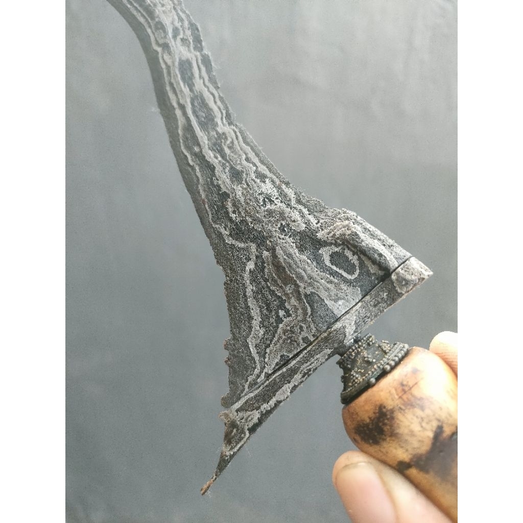 pusaka patrem pulanggeni era sepuh cirebon