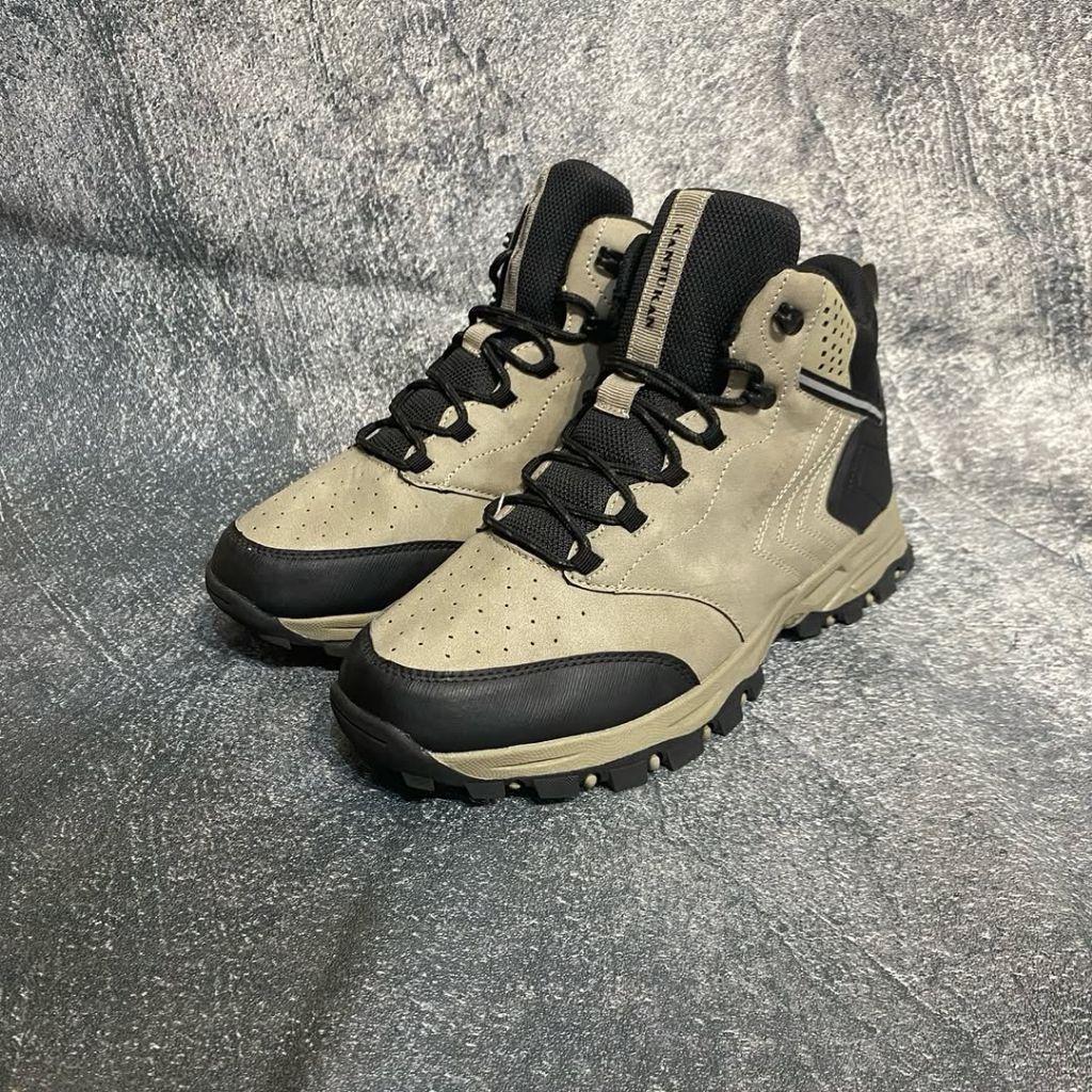 SEPATU OUTDOOR KANTUKAN