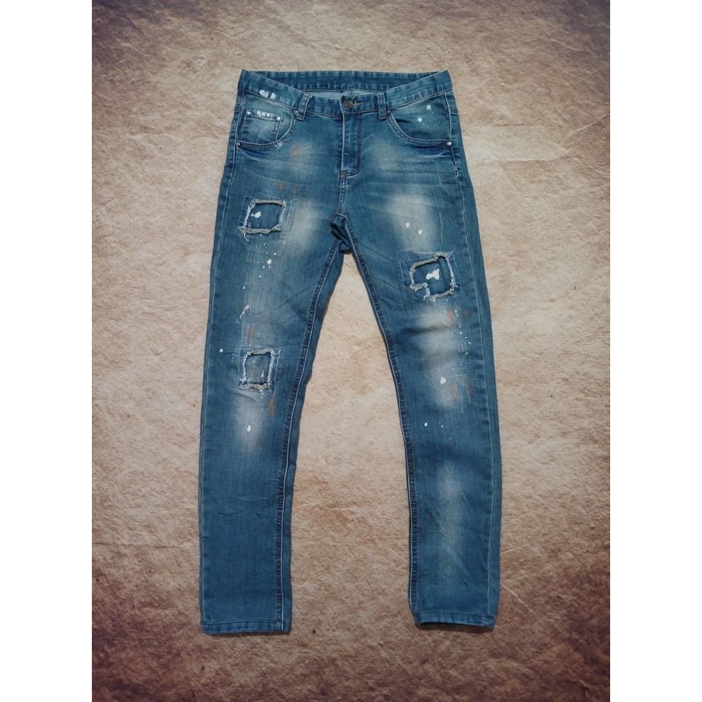 Jeans pria keren B model riped tidak bolong bekas pakai