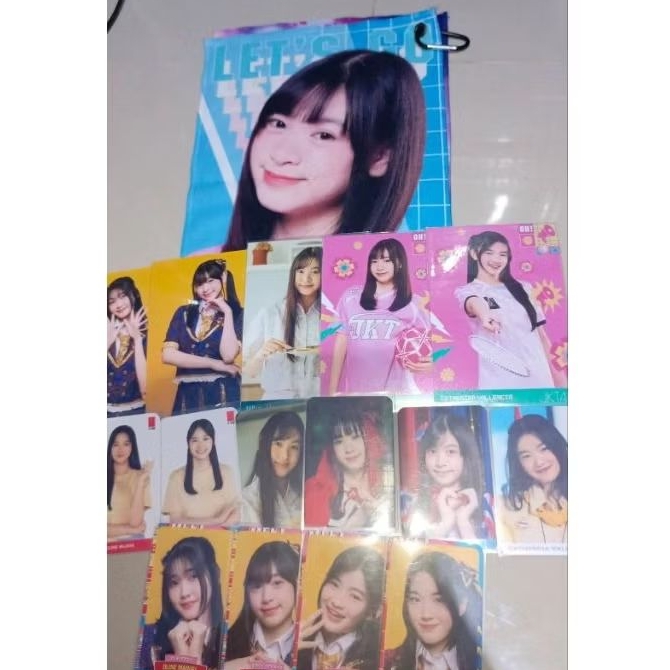 PHOTOCARD DAN PHOTOPACK MERCH LILY JKT48