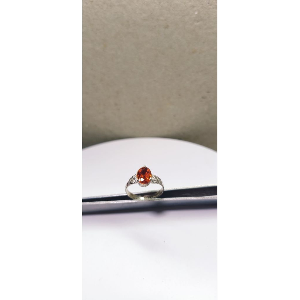 cincin perak motif batu permata
