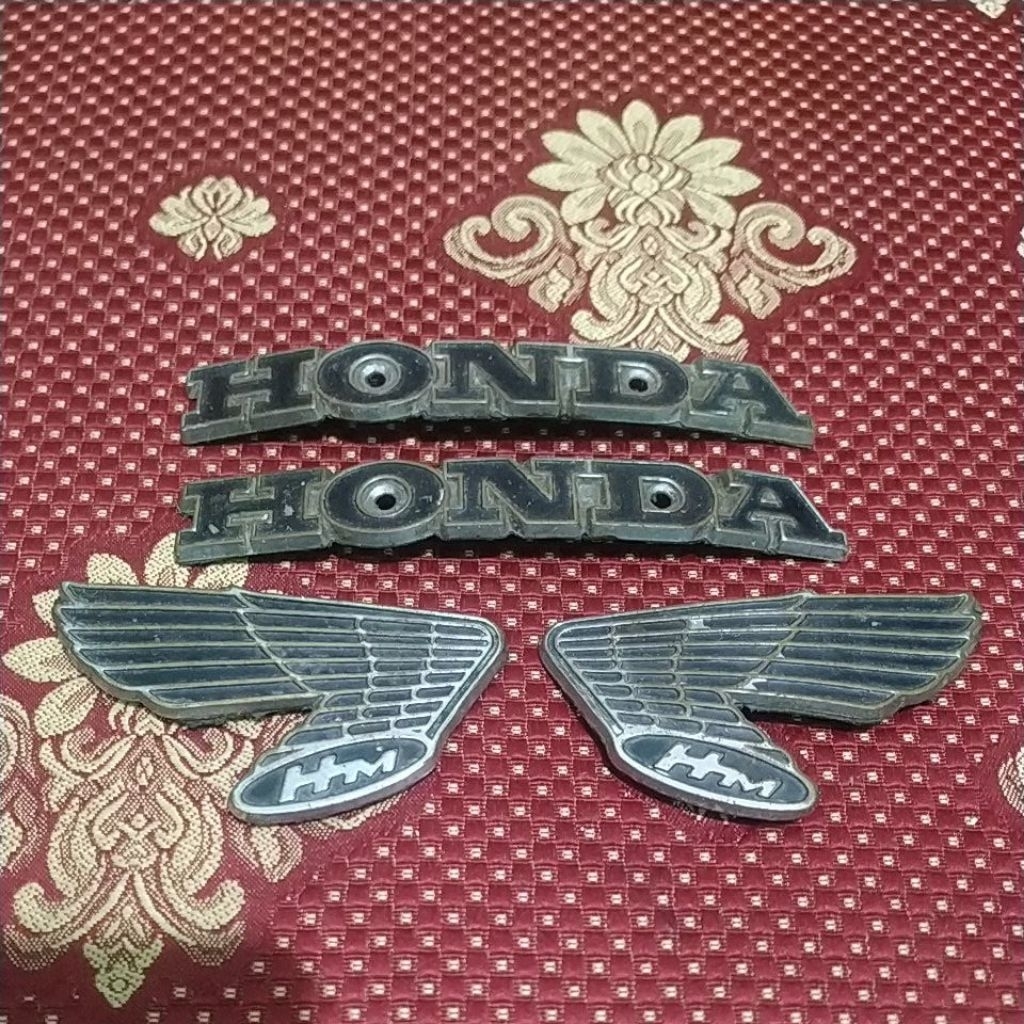 logo emblem tangki gastank original honda cb100 s90 s90z