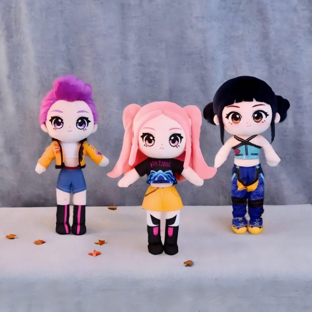 MAINAN BONEKA KPOP DEMON HUNTERS PLUSHY DOLL KOLEKSI KARAKTER HUNTRIX RUMI MIRA ZOEY GANTUNGAN KUNCI