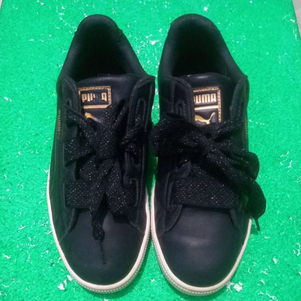 Sepatu preloved wanita Puma basket