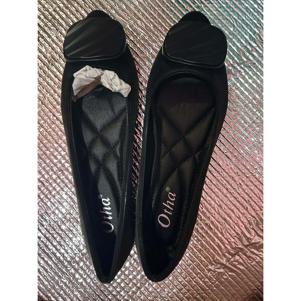 flat shoes merek otha