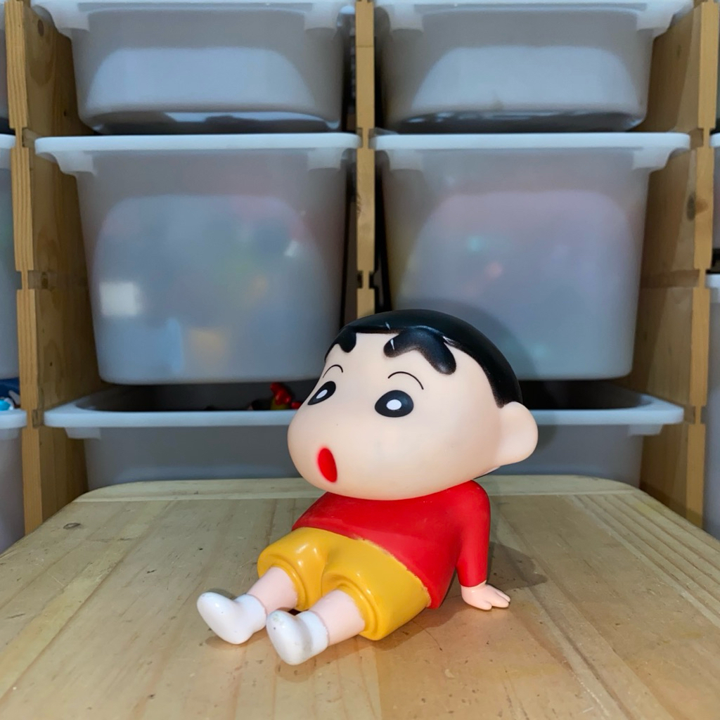 Phone Stand Holder HP Desktop Meja Universal Phone Holder Sinchan Lazy Helder