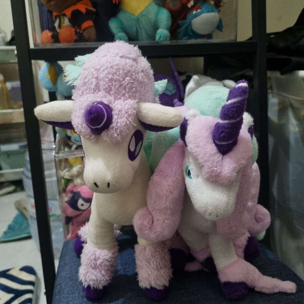 Bundle Boneka Pokemon Galarian Ponyta Banpresto dan Rapidash T-Arts Mata Keras