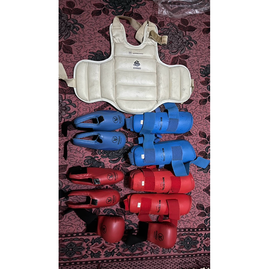 Peralatan Karate Bekas