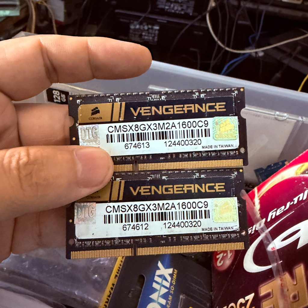 Corsair DDR3 8gb 4gbx2 sodimm