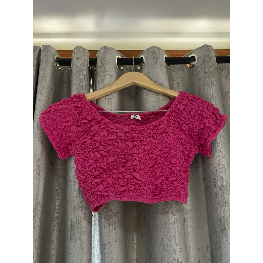 preloved pink fuschia crop top