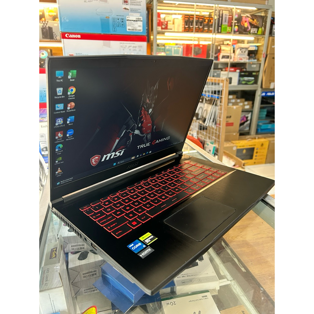LAPTOP GAMING BEKAS MSI THIN GF63 i5 12450H / RTX 3050 / RAM 16gb