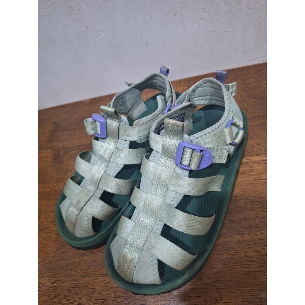 Sendal Gunung Eiger second