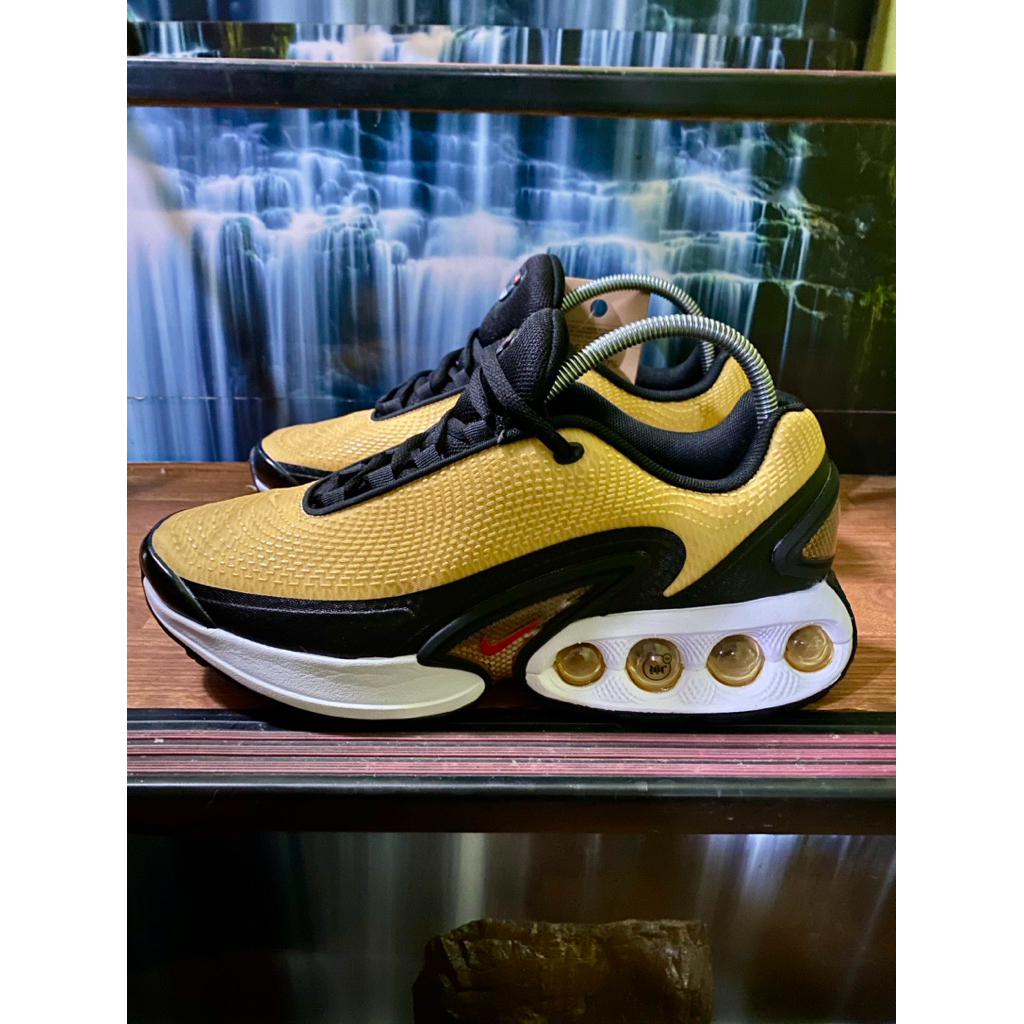 Sepatu Running DN Pria  size 44 insole  28