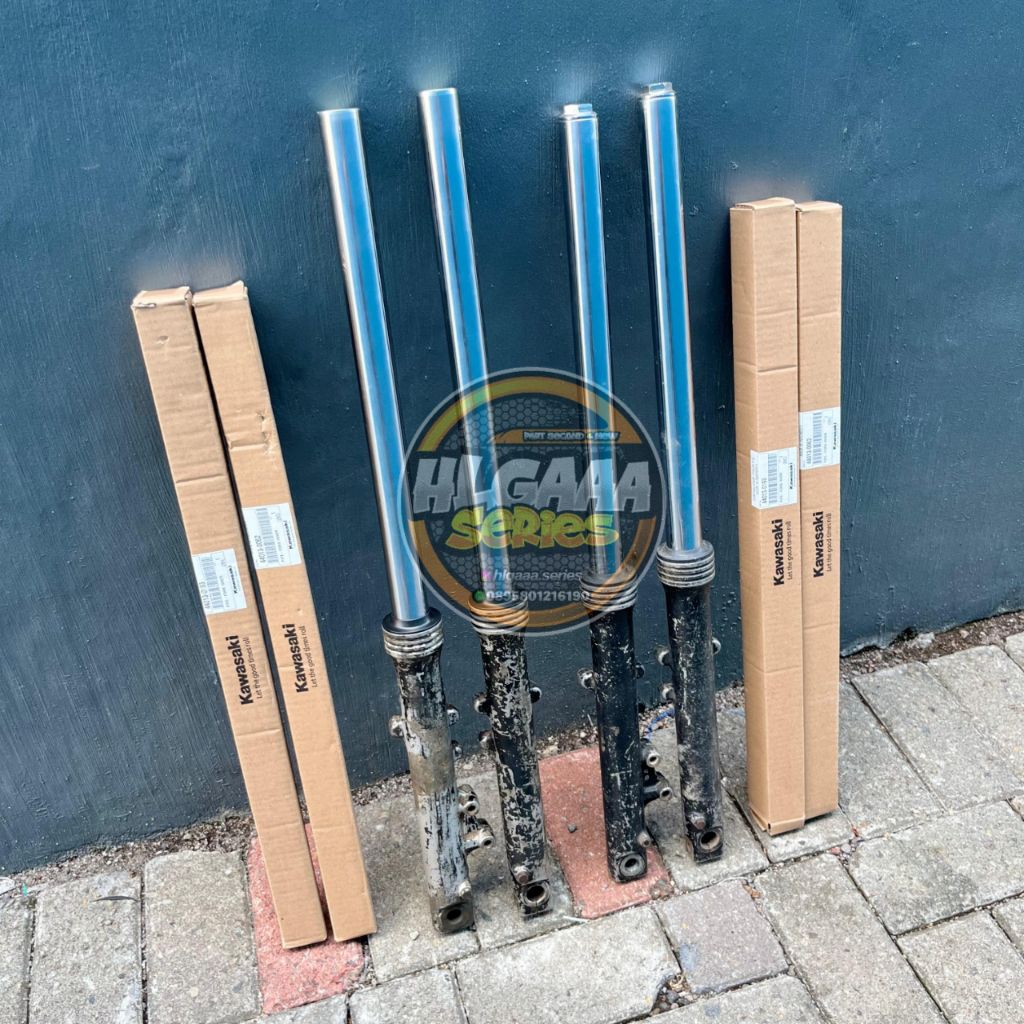 AS BOTTOM NINJA SERPICO AS NINJA R SS & RR ORIGINAL KAWASAKI BOTTOM SERPICO KIDAL AS NINJA R SS RR O