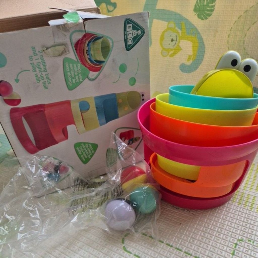 ELC Stack and Drop Froggies Preloved mainan bayi tumpuk