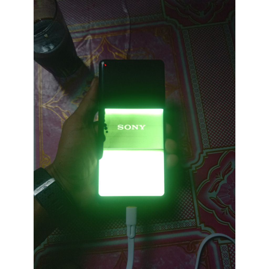 sony xz3 minus lcd