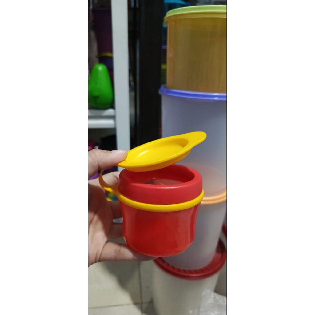 Tiwi cup Tupperware MPASI kedap