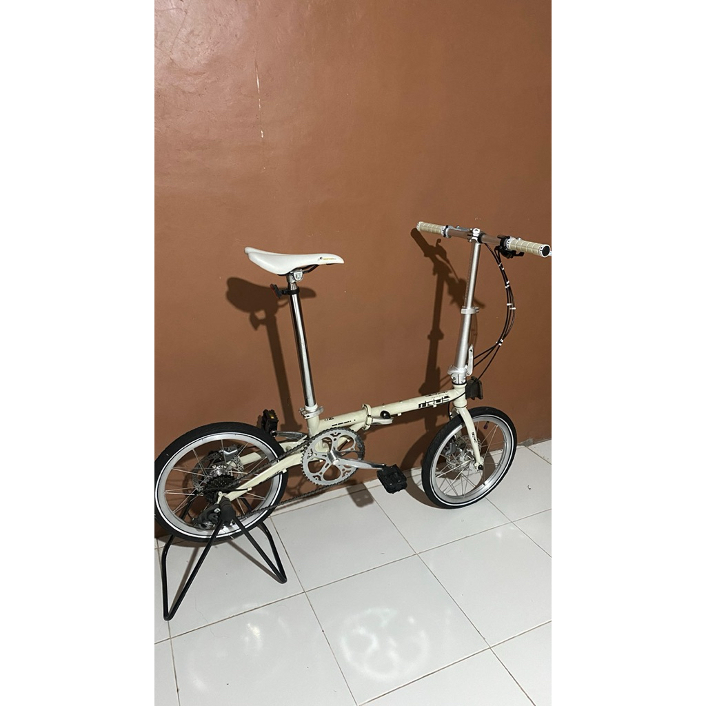 Sepeda Lipat Element Troy 8 Speed (Beige)