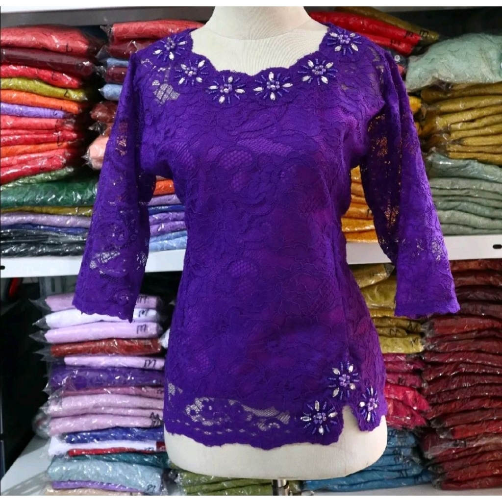 Baju kebaya Payet Ungu