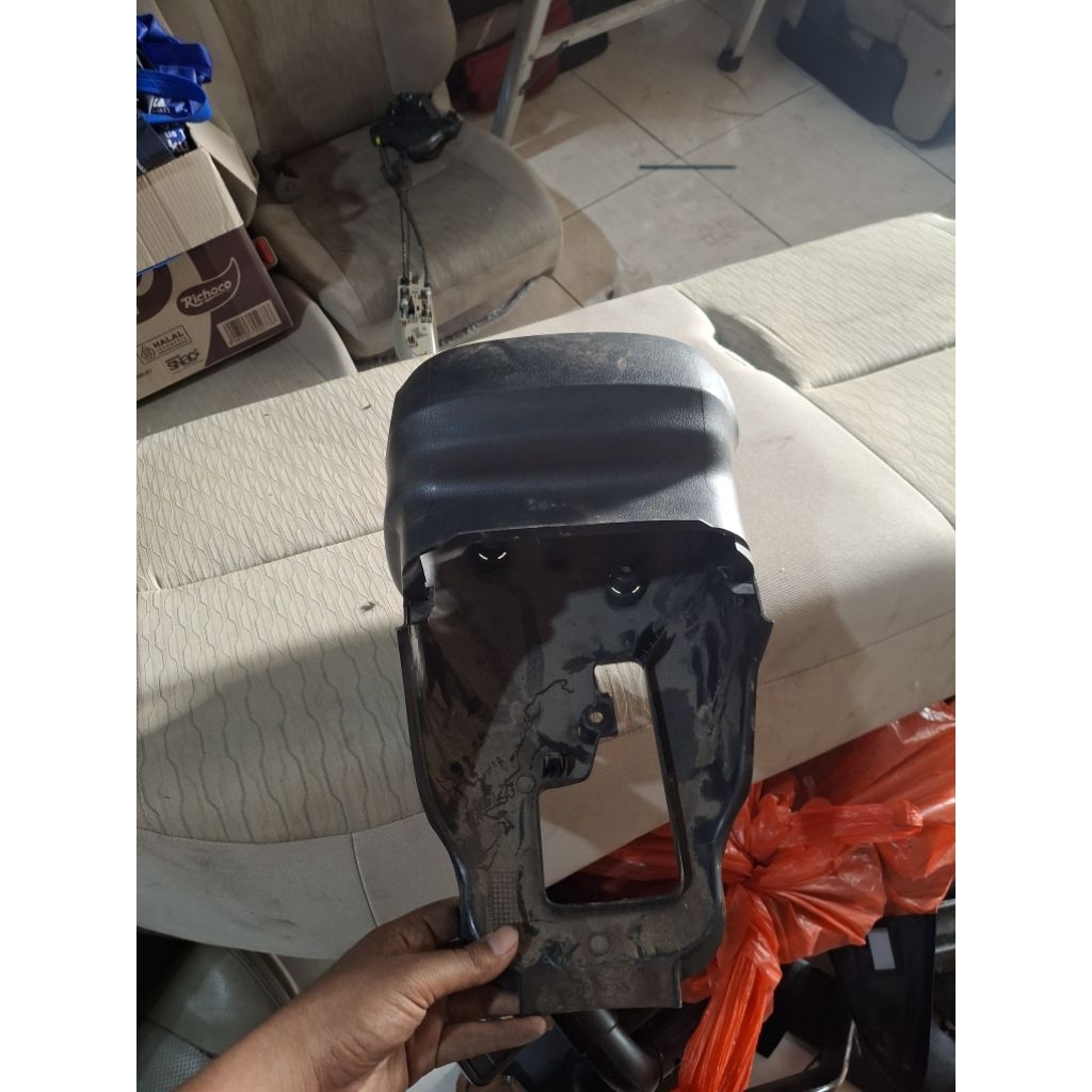 Cover Colum Setir Bawah Dashboard Jazz Ge8 Original