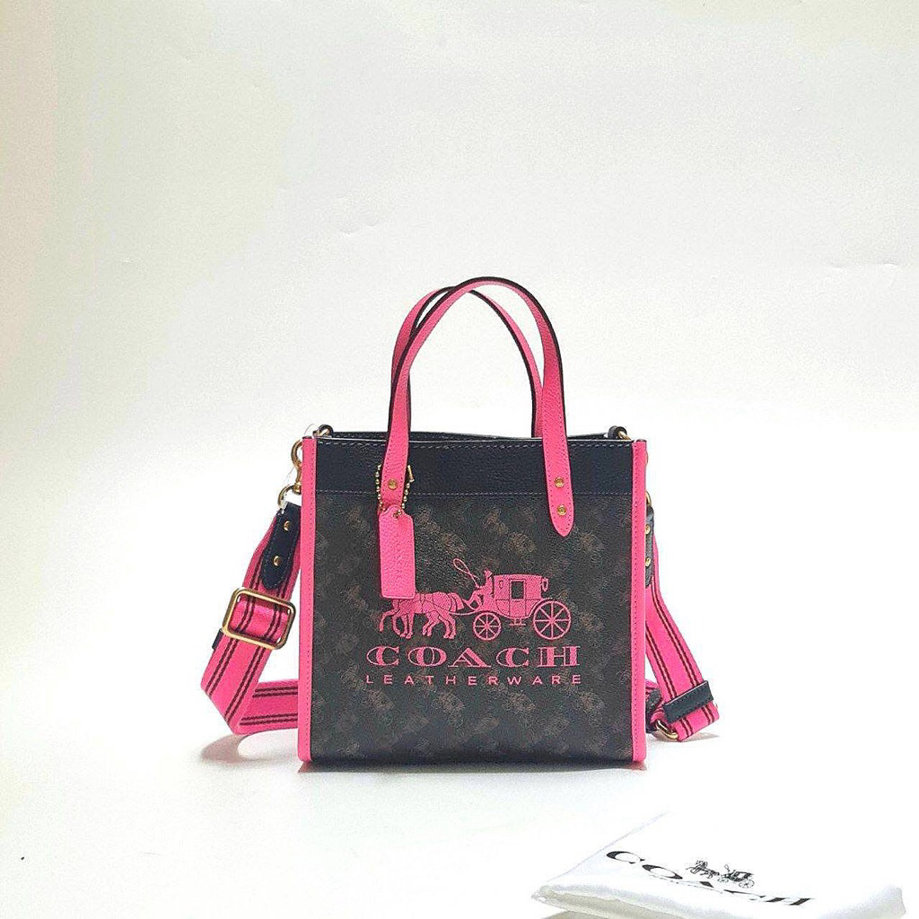 COACH C8456 FIELD TOTE HORSE AND CARRIAGE TRUFFLE PETUNIA
