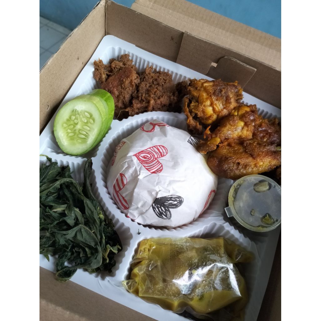 Nasi Box Premium