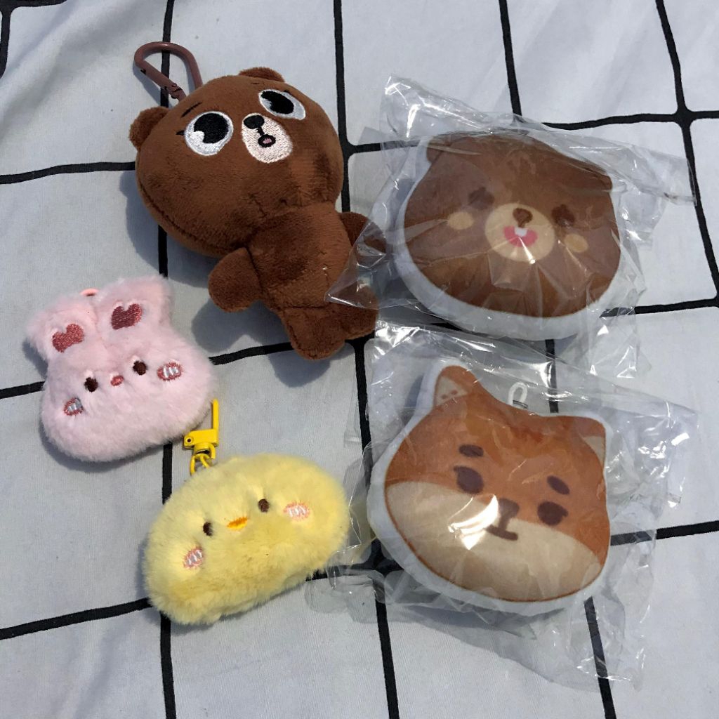 SALE | PLUSHIE KEYCHAIN keyring bagcharm bag charm key chain ring ganci gantungan kunci tas boneka d