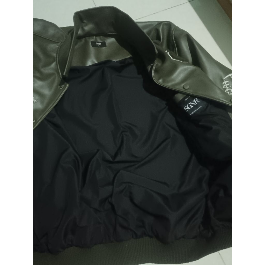 Jaket Kulit Signore