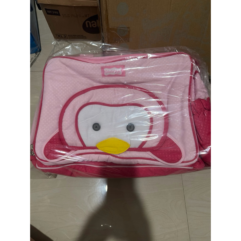 dialogue pink tas bayi