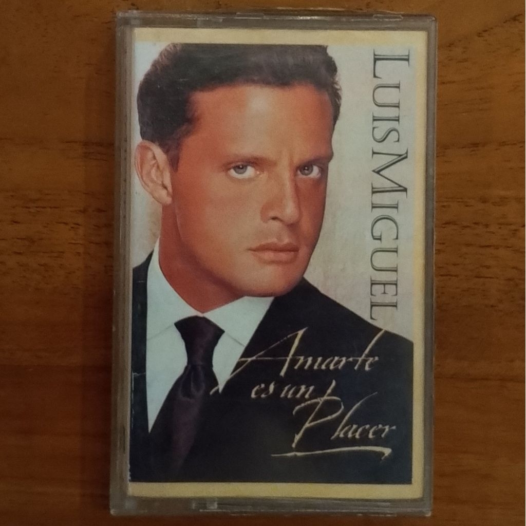 Kaset Pita Luis Miguel - Amarte es un Placer