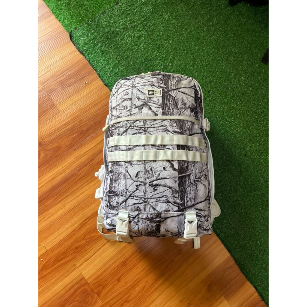 new era x carhartt Stussy supreme