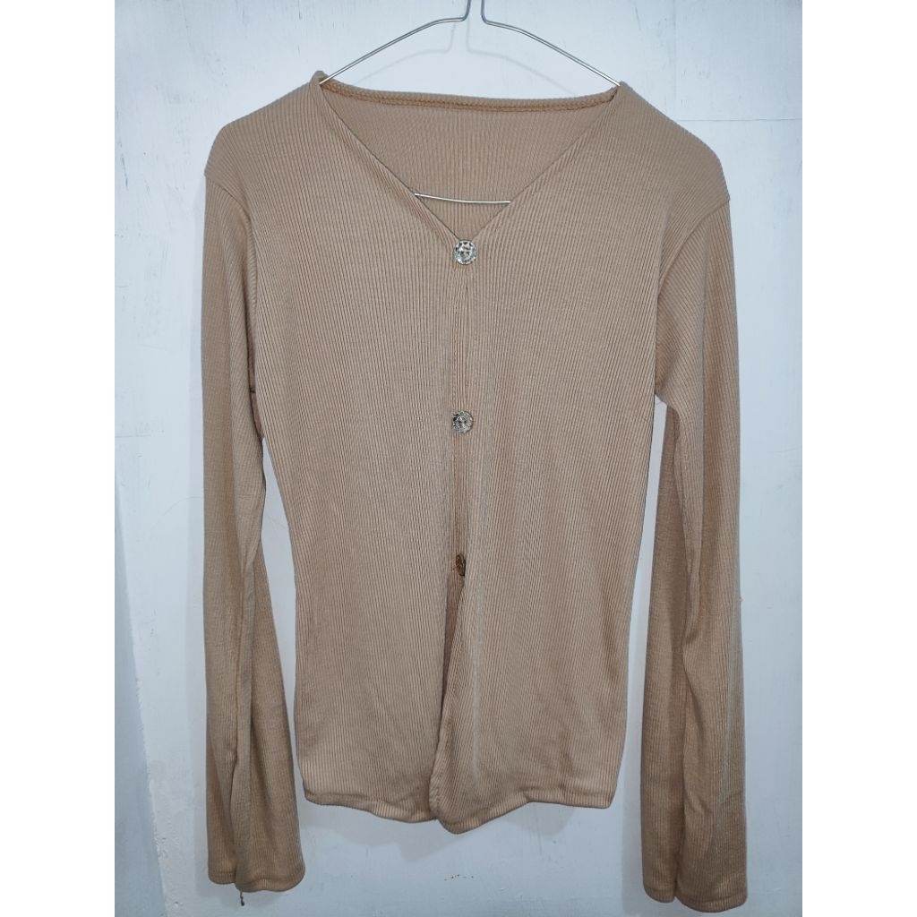 Cardigan rajut tipis