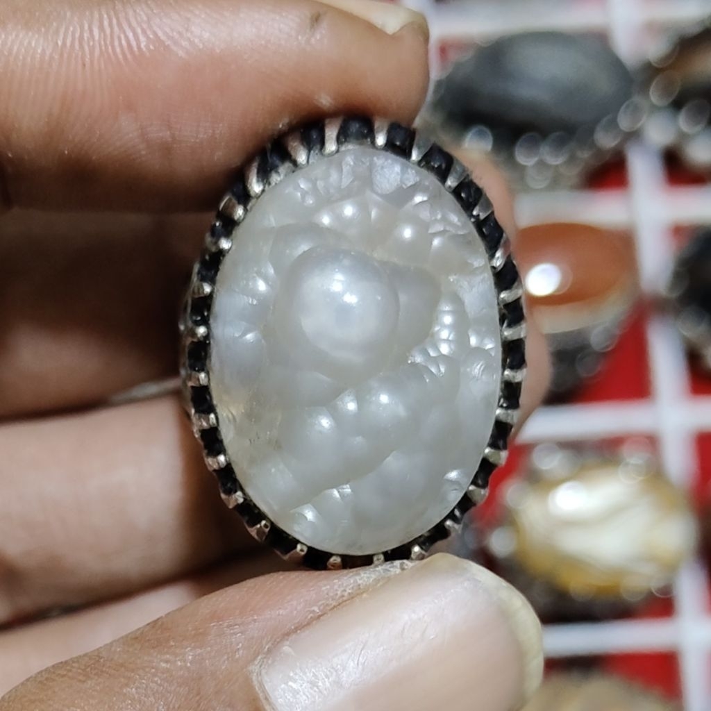 batu akik klanceng putih / klanceng pote