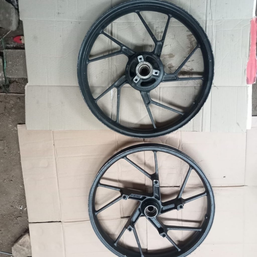 velg original satria Fu fi barang secound