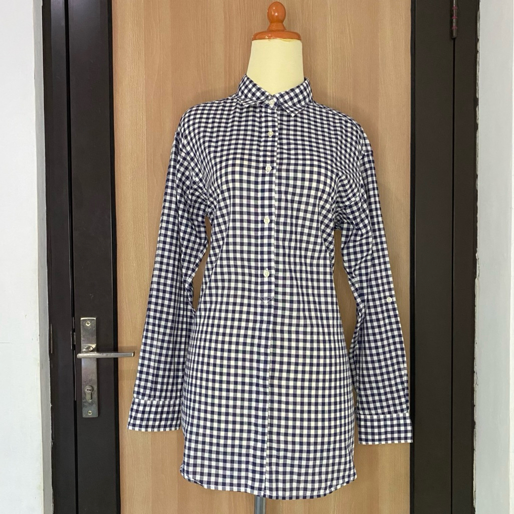 Kemeja Kotak Wanita Darkgrey Brand Uniqlo | Atasan Kemeja Motif kotak