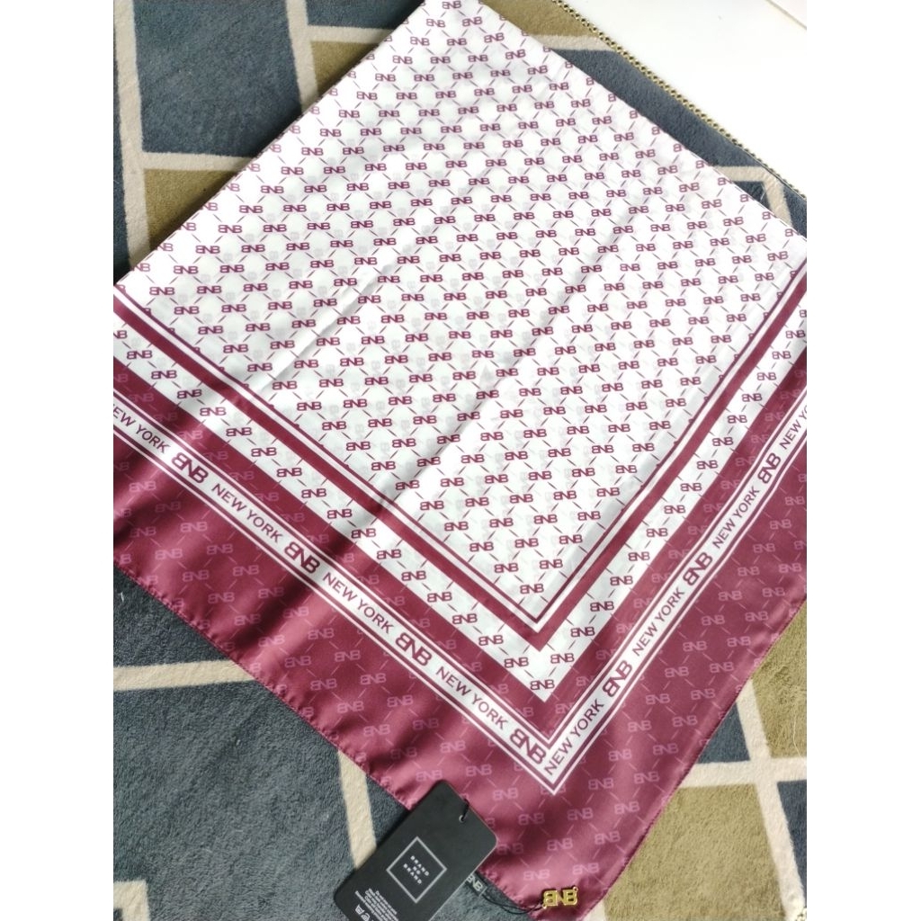 BNB Hampshire Scarf - Maroon SALE (Box)