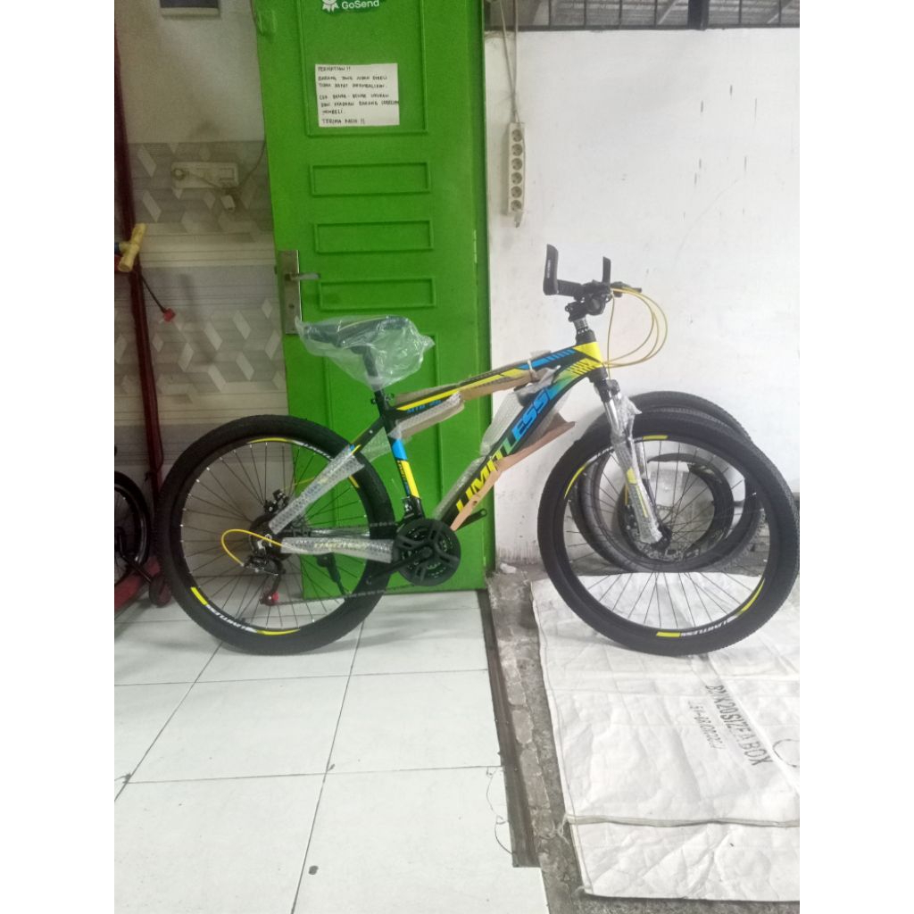 sepeda gunung limitless 26 inci